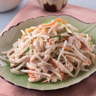 67.Chop-Suey De Pollo