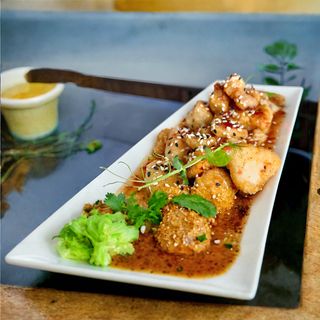 Курица в кислосладком соусе  с рисом-