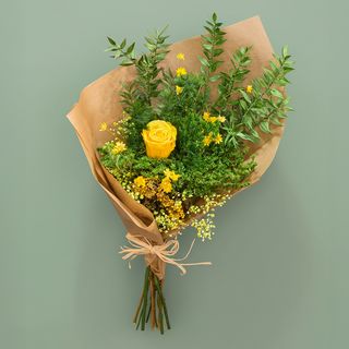 Ramo Rosa Amarillo Preservado