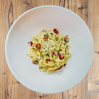 Spaghetti aglio e olio