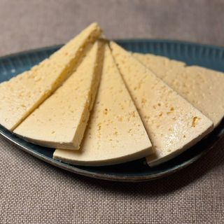 ყველი (ქარხნული)