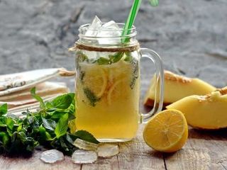 Лимонад Клюква-вишня