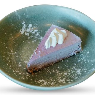 Tarta de frutos rojos y coco