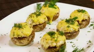 Шампиньоны с курицей (6 шт / 180 г)