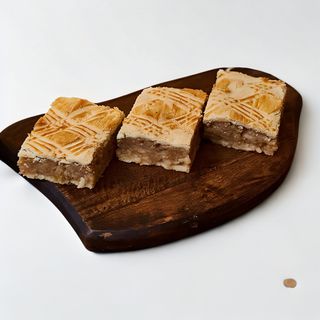 Lenja pita sa jabukama