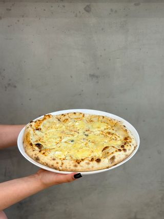 Піца Кватро Формаджі (440г)