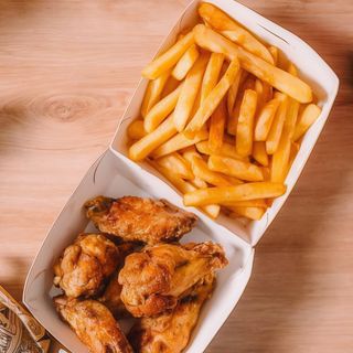 Alitas De Pollo Al Plato