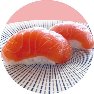 131. Nigiri De Salmón Crudo (2 Uds.)