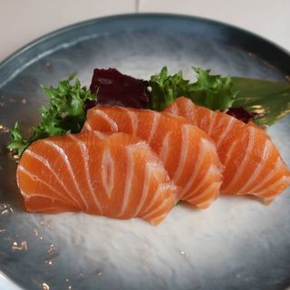 Sashimi  De Salmón (3 Uds.)
