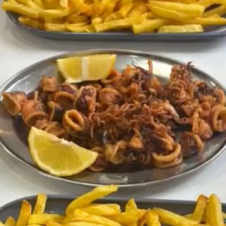TAPA CALAMARES REBOZADOS