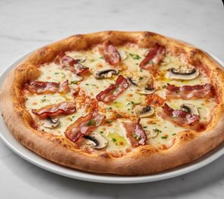 Pizza de bacon y champiñones (500 g.)