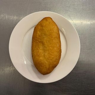 Пирожок жареный с капустой