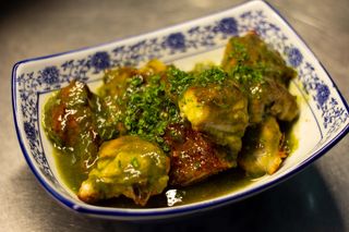 შემწვარი წიწილა ტყემალში