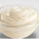 Handmade garlic mayonnaise / El yapımı sarımsaklı mayonez