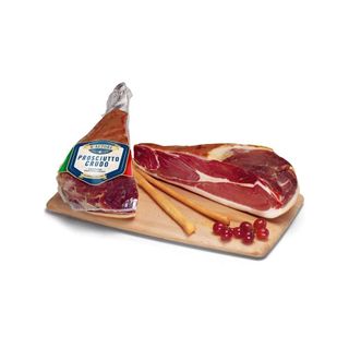 Прошуто Крудо