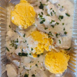 Pui cu smantana si mamaliga