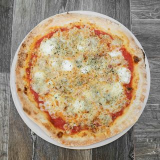 Pizza Quattro Formaggi (33 Cm.)