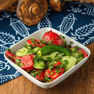 კიტრი-პომიდვრის სალათი კახური ზეთით