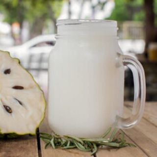 Zumo De Guanábana (12 Oz.)