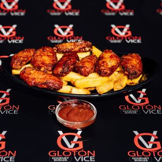 Alitas BBQ con Patatas