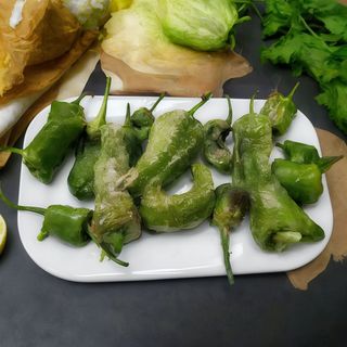 Pimientos Del País