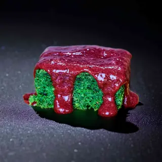 Vegan spinach cake