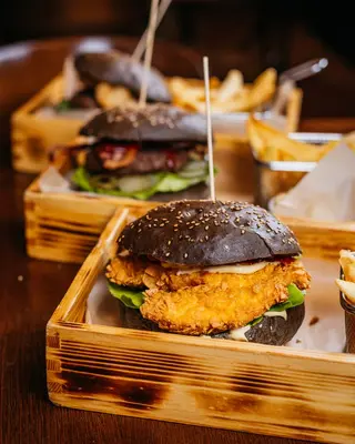 Mango Jalapeno Burger