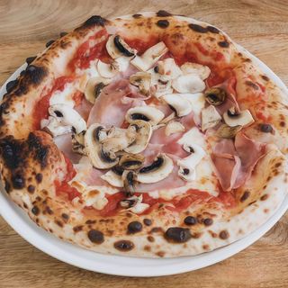 Pizza caprichosa (32 Cm.)