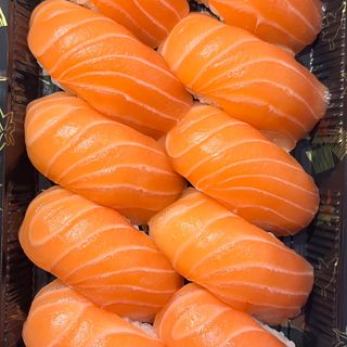 53 Nigiri salmone - 10 pezzi