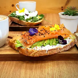 Salmon aguacate 