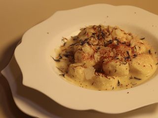 Ліниві вареники у білому шоколаді з апельсиновою цедрою (275g)