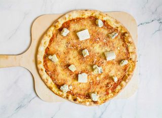 Pizza 4 Formaggi