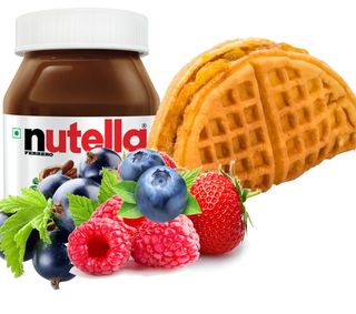 Waffles cu Nutella si fructe de padure