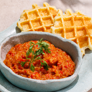 ბადრიჯნის ხიზილალა ჭვიშტარით