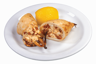 Пълнен калмар със сирена и сушен домат (250г)