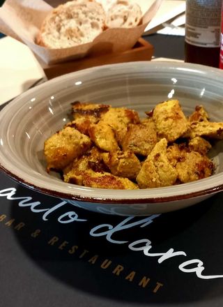 PINCHITOS MORUNO + SALSA ALIOLI