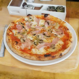 Pizza Prosciutto E Funghi (33 Cm.)