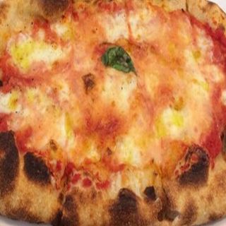 Pinsa romana Margherita