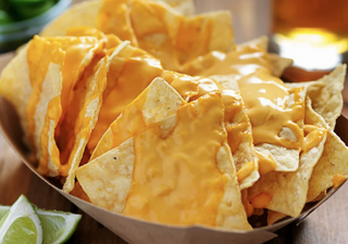 Nachos Con Queso