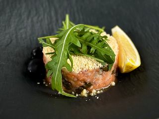 Тартар з ніжного лосося  (150г)