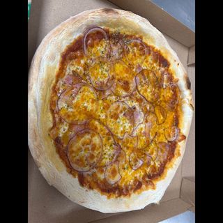 Pizza amatriciana (33 cm.)