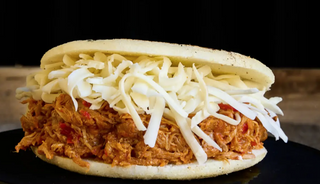 Arepa De Carne Mechada