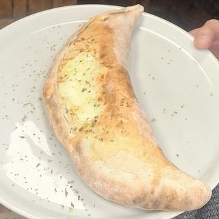 Pizza Calzone (33 Cm.)