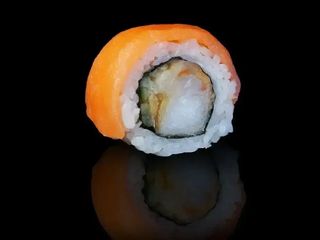 California z krewetką w tempurze owijane selekcją ryb (240g)