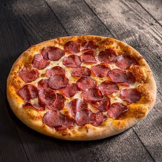 Pizza Salami Ø32cm