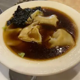4. Sopa Wan Tun