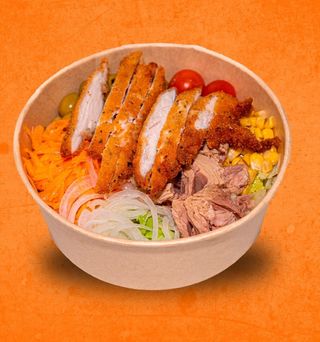 Ensalada  Con Pollo Rebozado