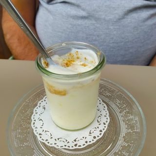 Mousse De Limón Con Galleta