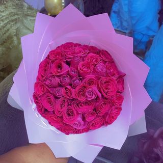 Hot Pink Handbouquet  6 batches of 20 stems 