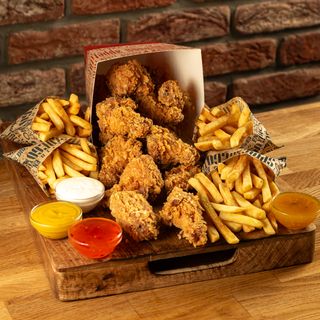 Kubełek 20 Wings dla 4 Osób